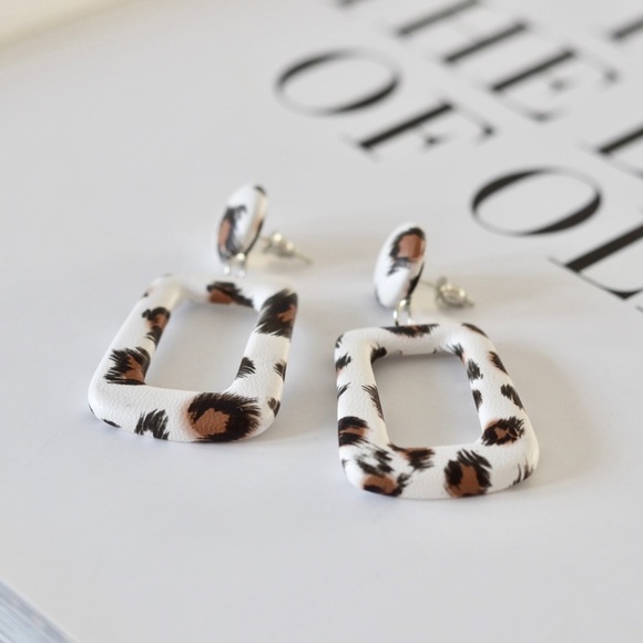 Leopard Abstract Leather Style Earrings Hoops Dangle Post - Picture 2 of 3